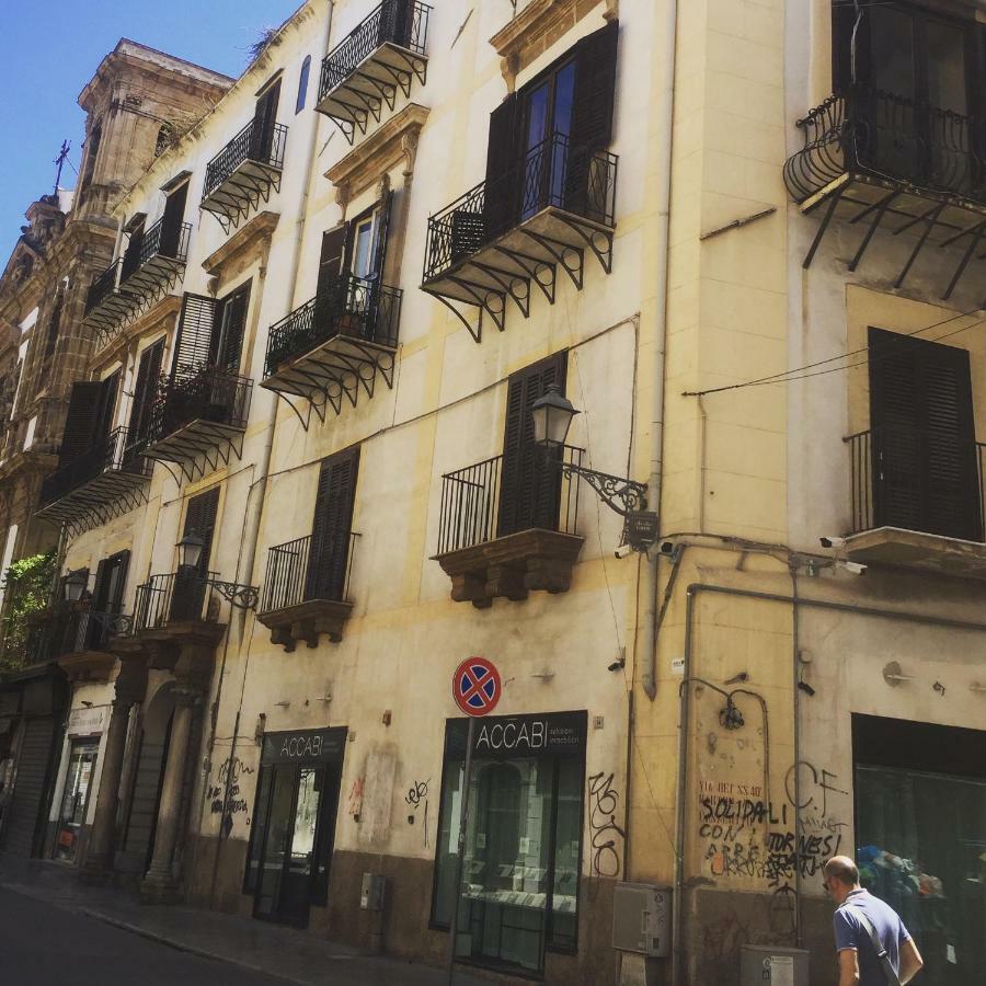 Ai Tre Mercati Palermo Exterior photo